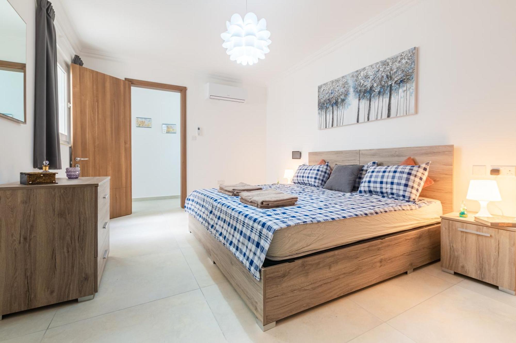 Spacious Brand New Apartment 3 Bdr 2Bth Bugibba セント・ポールズ・ベイ エクステリア 写真
