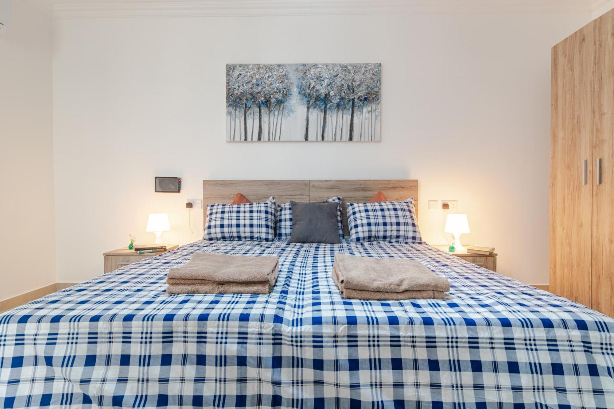 Spacious Brand New Apartment 3 Bdr 2Bth Bugibba セント・ポールズ・ベイ エクステリア 写真